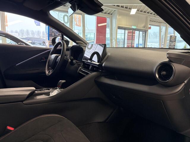 Toyota C-HR 2.0 Plug-in Hybrid 220 GR SPORT Nieuwe Auto