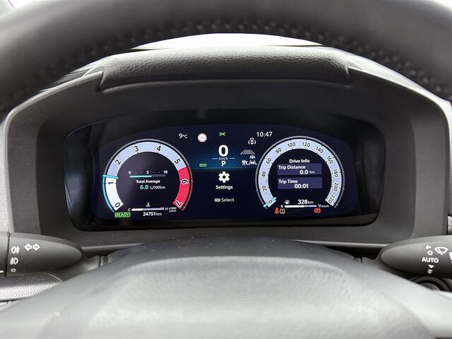 Toyota C-HR 1.8 Hybrid 140 Dynamic | Stuurwielverwarming | Keyless entry | Blind Spot Monitoring | 18 "LM |