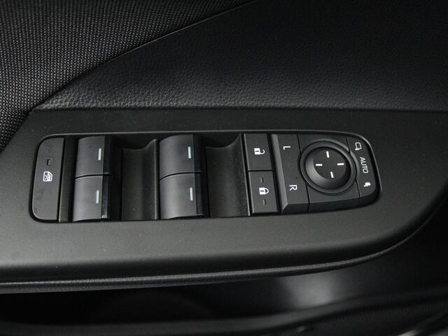 Toyota C-HR 1.8 Hybrid 140 Dynamic | All-season banden |