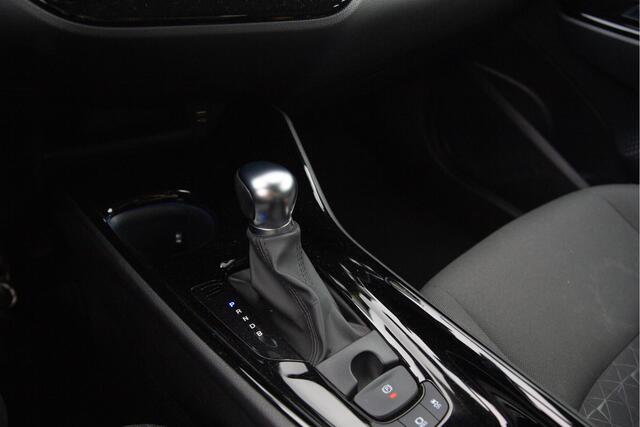 Toyota C-HR 1.8 Hybrid Dynamic , Adap. cruise, Keyless entry,