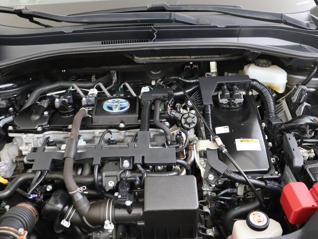 Toyota C-HR 1.8 Hybrid Style | JBL | Stoelverwarming | Dealeronderhouden |