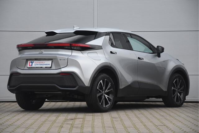 Toyota C-HR 2.0 Plug-in Hybrid 220 Dynamic