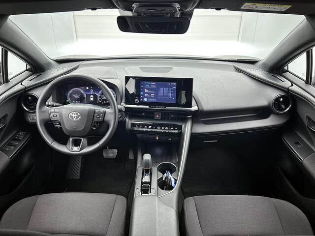 Toyota C-HR Plug-in Hybrid 220 Dynamic | Navigatie |