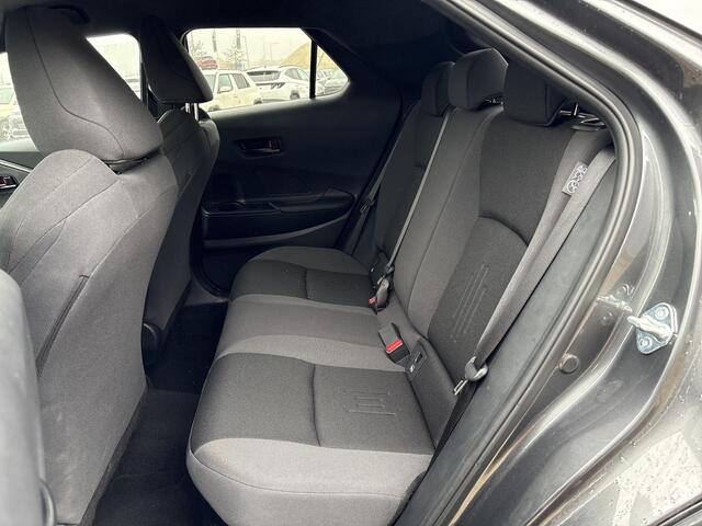 Toyota C-HR 1.8 Hybrid 140 First Edition **DODEHOEK DETECTIE/ 360 CAMERA/ PARKEERSENSOREN/ GARANTIE**