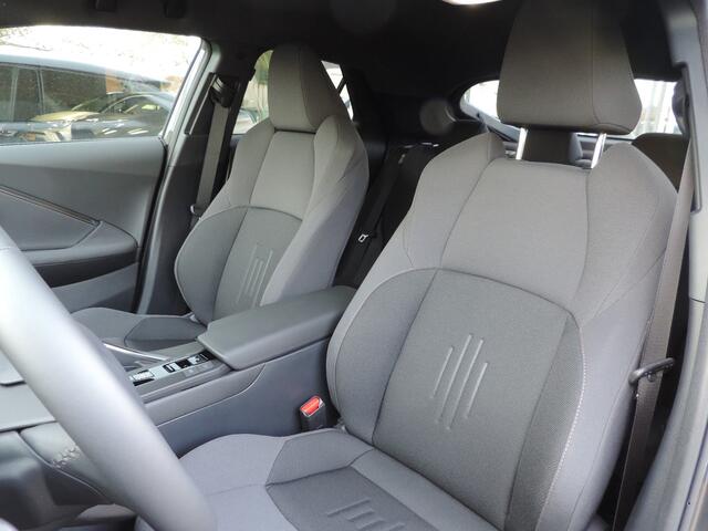 Toyota C-HR 2.0 Plug-in Hybrid 220 Dynamic - Nav | PDC v+a | CarPlay | ACC | Camera | Stoel/stuurverw.