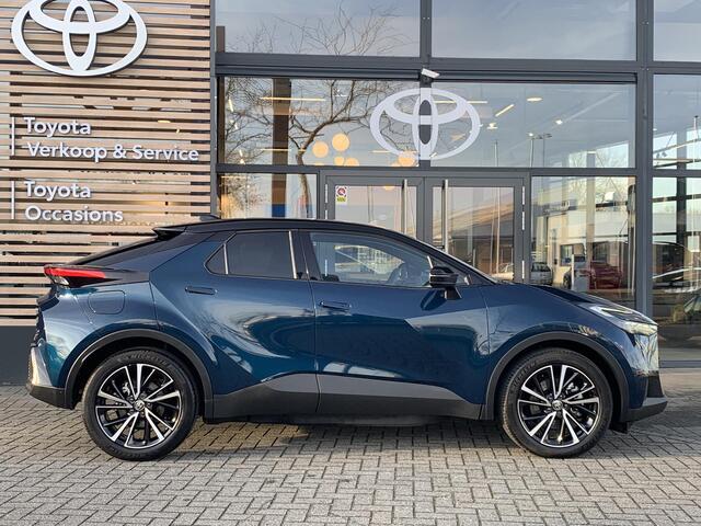 Toyota C-HR 2.0 Plug-in Hybrid 220 Executive
