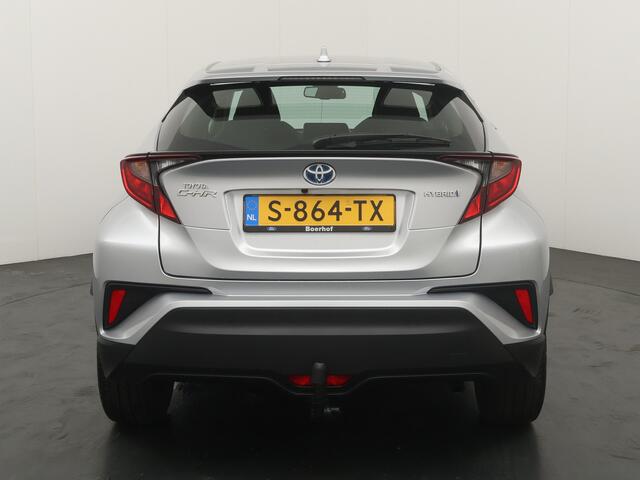 Toyota C-HR 1.8 Hybrid 122pk Dynamic | Trekhaak | Adapt. Cruise | Camera | Dodehoek detectie | Garantie T/M 04/2028 | Apple carplay |