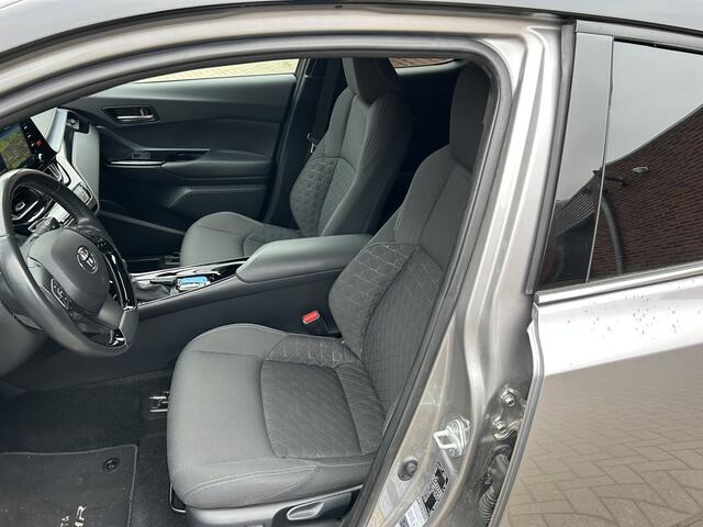 Toyota C-HR 2.0 Hybrid Club Bi Tone