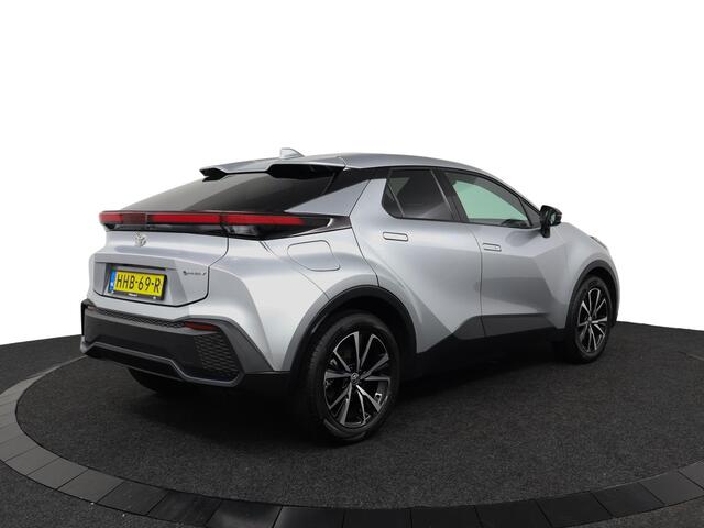 Toyota C-HR 2.0 Plug-in Hybrid 220 Dynamic | Apple Carplay/Android Auto | parkeersensor achter / voor |
