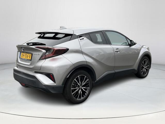 Toyota C-HR 1.8 Hybrid Executive | Navigatie | Dode hoek waarschuwing | Parkeersensoren | Stoelverwarming |