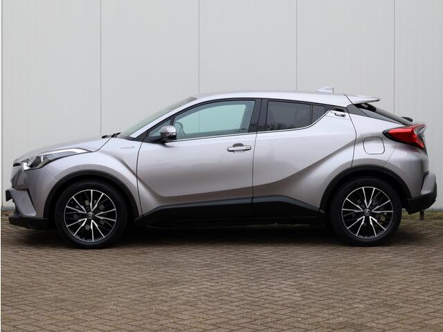 Toyota C-HR 1.8 Hybrid Dynamic | Stoelverwarming | Navigatie | Parkeersensor