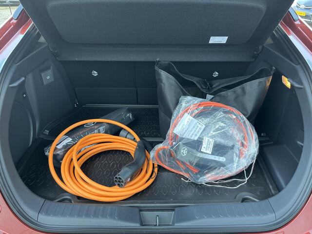 Toyota C-HR 2.0 Plug-in Hybrid 220 Executive