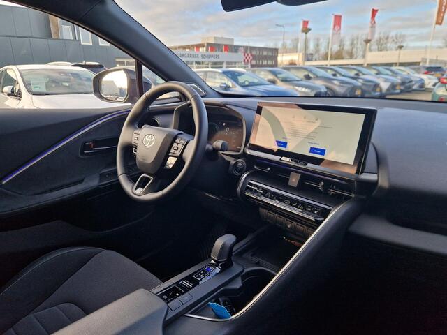 Toyota C-HR 2.0 Plug-in Hybrid 220 Executive