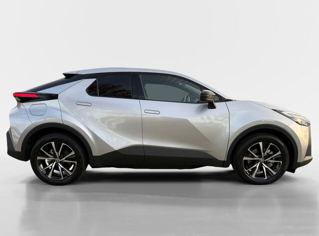 Toyota C-HR 2.0 PHEV 220 Dynamic I Direct leverbaar I Navi I Keyless AUTOMATIC