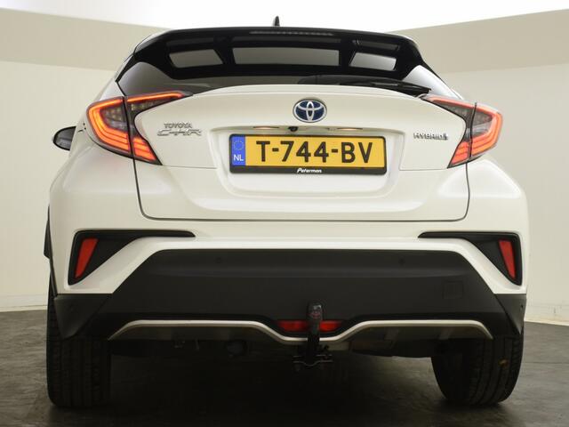 Toyota C-HR 1.8 Hybrid Dynamic | Trekhaak | PDC V+A |