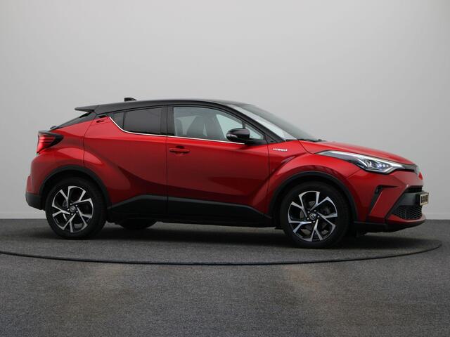 Toyota C-HR 2.0 Hybrid First Edition | Bi Tone | Apple Carplay & Android Auto | JBL Audio | Stoelverwarming |