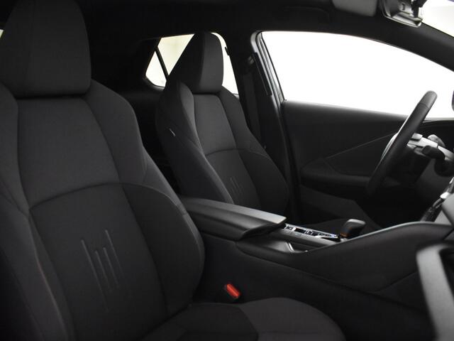 Toyota C-HR 1.8 Hybrid 140 Style | El. A. Klep | Blindspot | Groot Navi