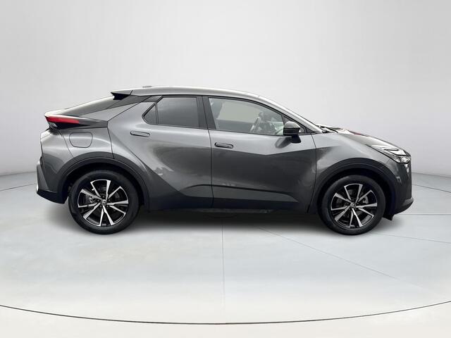 Toyota C-HR 2.0 Plug-in Hybrid 220 Dynamic | Navigatie | Apple CarPlay/Android auto | Achteruitrijcamera | Stuur en stoelverwarming