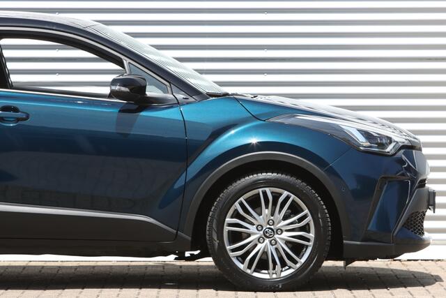 Toyota C-HR 1.8 Hybrid Style Bi-Tone Carplay / Safety Pakket / Navi