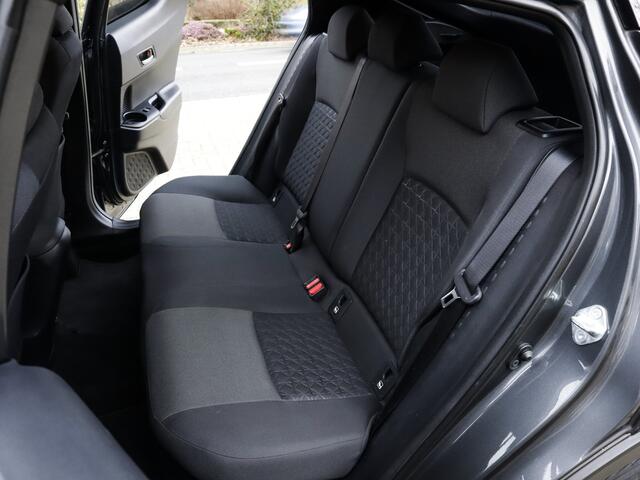 Toyota C-HR 1.8 Hybrid Business Plus 1e-Eig. & Dealer-Onderh. BOVAG-Garantie. NL-Auto