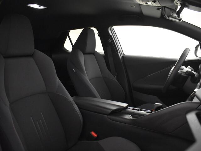 Toyota C-HR 1.8 Hybrid 140 Style Bi Tone | Elektrische A. Klep | Blindspot