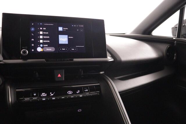 Toyota C-HR 1.8 Hybrid 140 Active | Parkeercamera | Climate control | Apple Carplay/Android Auto |