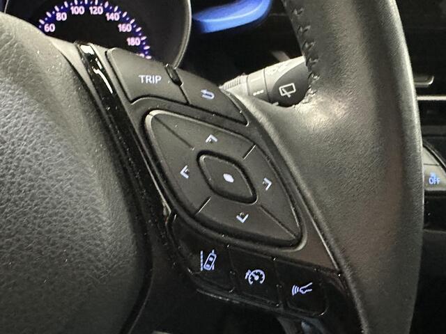 Toyota C-HR 2.0 Hybrid Bi-Tone