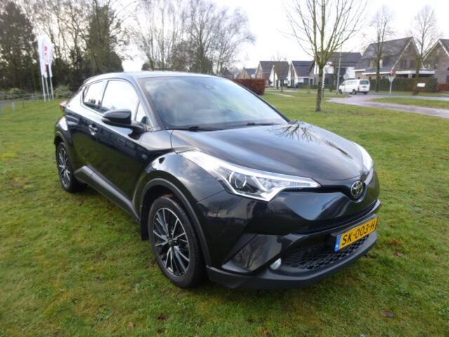 Toyota C-HR 1.2 DYNAMIC