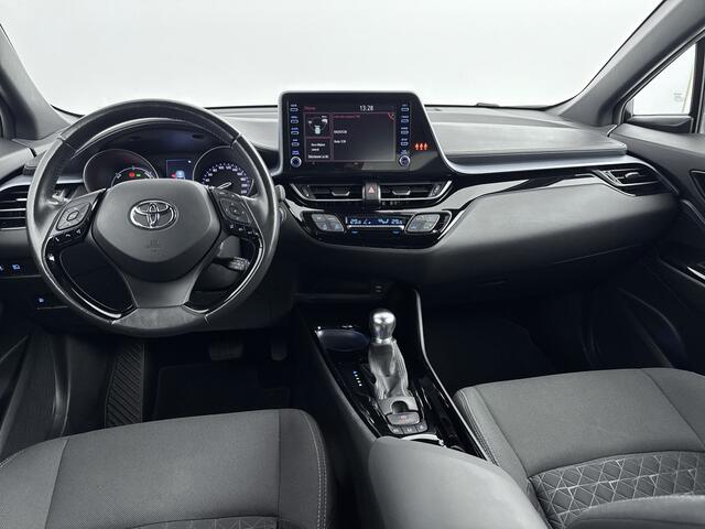 Toyota C-HR 1.8 Hybrid Dynamic | Dodehoek Detectors | Stoelverwarming |