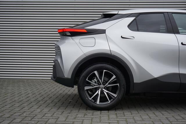 Toyota C-HR 2.0 PHEV 220PK Dynamic NIEUW | LUXE