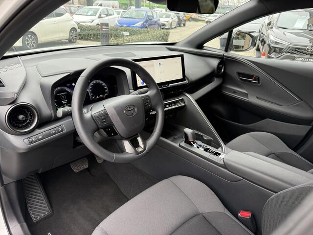 Toyota C-HR 1.8 Hybrid 140 Bi-Tone | Elek. achterklep | Stuur/stoelverwarm.