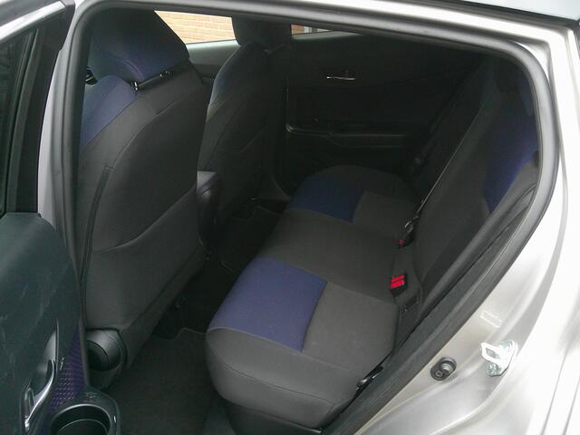 Toyota C-HR 1.8 Hybrid Bi-Tone Trekhaak