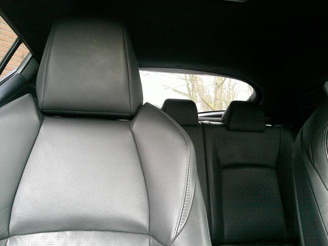 Toyota C-HR 1.8 Hybrid Bi-Tone Plus Trekhaak Leder