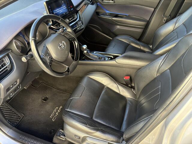 Toyota C-HR 1.8 Hybrid Bi-Tone Plus / AUTOMAAT / LEER / NAVI / 122dkm! NAP! / 1E EIGENAAR