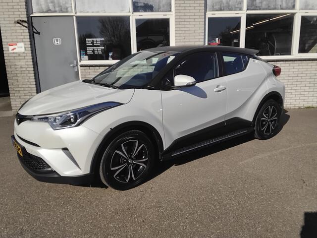 Toyota C-HR 1.2 Dynamic, two tone ,tree planken,eertse eigenaar