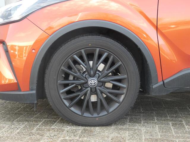 Toyota C-HR 2.0 Hybrid Launch Edition