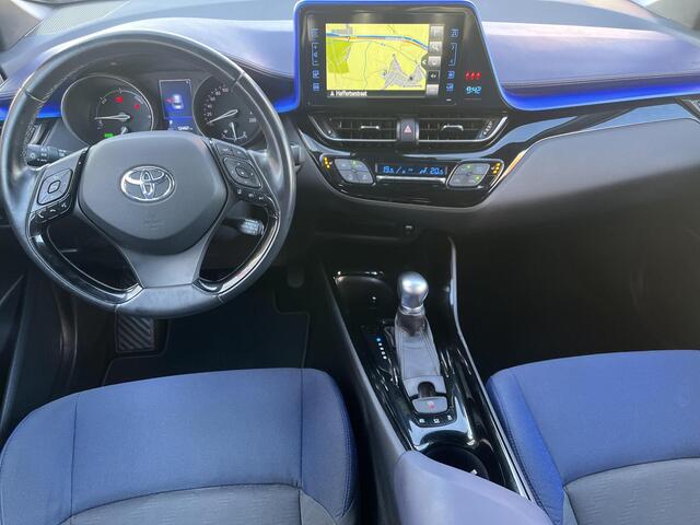 Toyota C-HR 1.8 Hybrid Bi-Tone | 1e eigenaar | Dealeronderhouden | Navigatie | 18 inch LM-velgen |