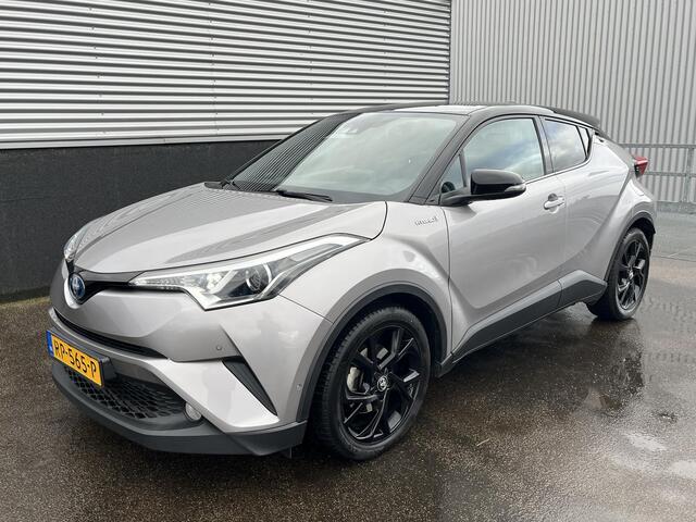 Toyota C-HR 1.8 Hybrid First Edition Automaat Zeer mooie in Nederland geleverde C-HR incl: Trekhaak, LM velgen, JBL, Cruise Control, Climate control, Dodehoek detectie, Full Map Navigatie