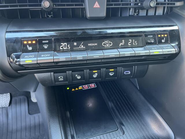 Toyota C-HR 2.0 Plug-in Hybrid 220 Première Edition | Panoramadak | Lederen bekleding | Navigatie | JBL audio |