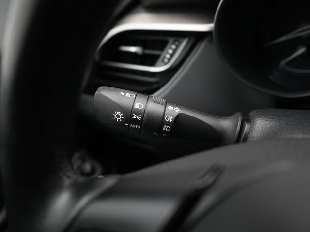 Toyota C-HR 1.8 Hybrid Dynamic | NAVIGATIE |