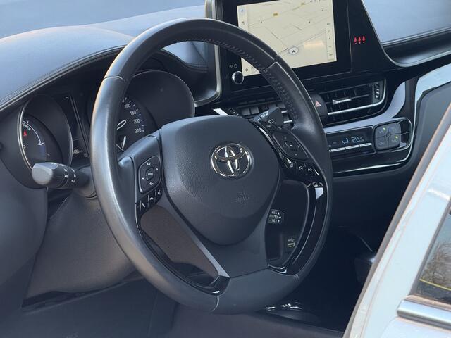 Toyota C-HR 2.0 Hybrid Dynamic Navi / Adapt. Cruise / Camera / Telefoon / DAB+