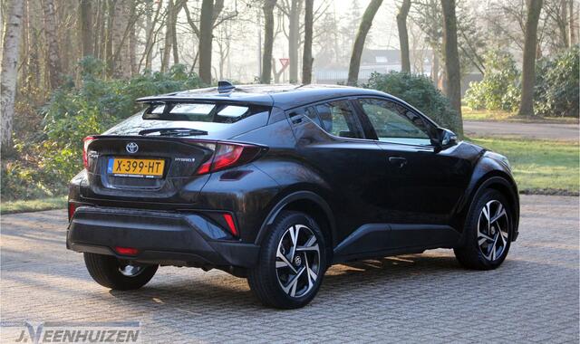 Toyota C-HR 1.8 Hybrid Dynamic | 2023 | Achteruitkijkcamera |