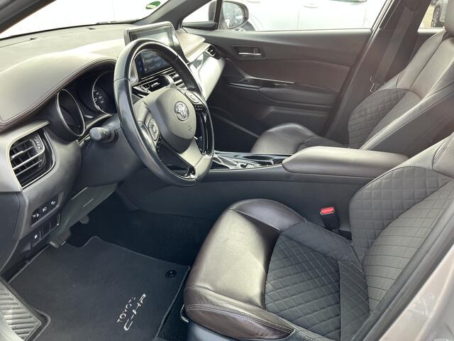 Toyota C-HR 1.8 Hybrid Executive NL Auto Trekhaak Navi Stoel Verwarming Parkeersensoren