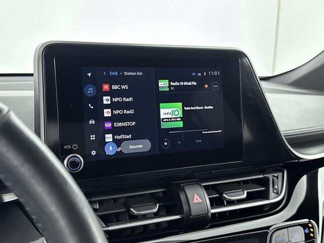 Toyota C-HR 1.8 Hybrid Dynamic Trekhaak | Stoel-/Stuurverwarming | Parkeersensoren V+A |