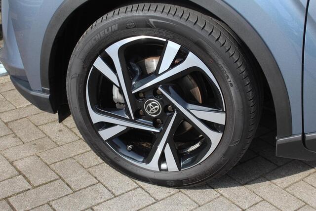 Toyota C-HR 1.8 Hybrid Dynamic