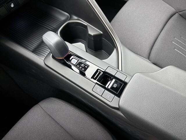 Toyota C-HR 1.8 Hybrid 140 Dynamic *NIEUW*