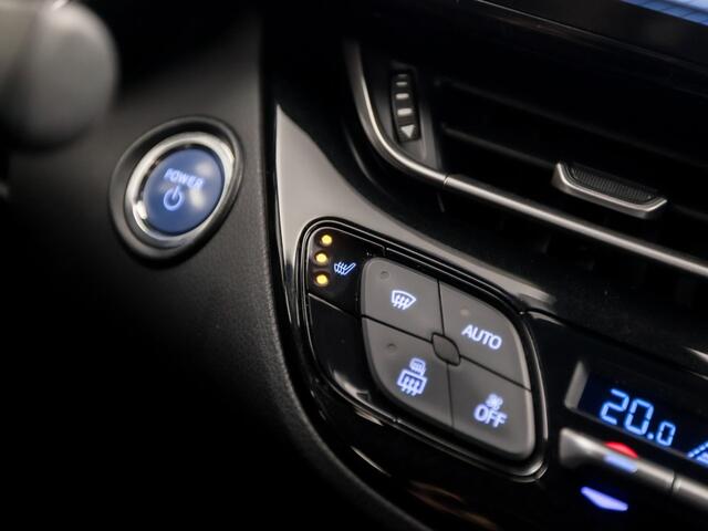 Toyota C-HR 1.8 Hybrid Dynamic Automaat (NAVIGATIE, BLACK PACK, ZWART HEMEL, CAMERA, STOELVERWARMING, SPORTSTOELEN, GETINT GLAS, ADAPTIVE CRUISE, KEYLESS, NIEUWSTAAT)