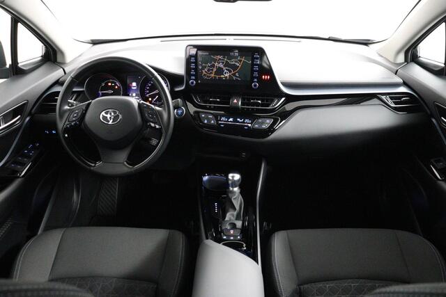 Toyota C-HR 1.8 Hybrid TeamNL | Apple Carplay/Android Auto | Navigatie | Parkeer sensoren |