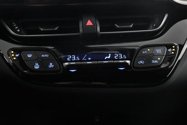 Toyota C-HR 1.8 Hybrid Executive | Navigatie | Trekhaak | Stoel / Stuurverwarming | JBL | Dodehoekdetectie |