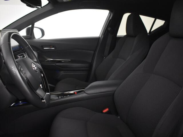 Toyota C-HR 1.8 Hybride Energy | Trekhaak | Navigatie | DAB